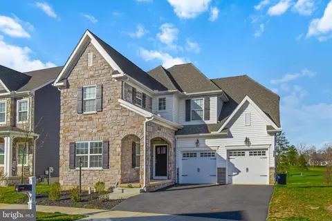 620 Stockdale Dr, Lancaster, PA 17601