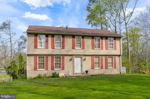 833 N Old Rd, Strasburg, PA 17579