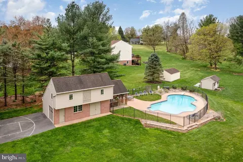 Exterior - 310 Millway Rd, Lititz, PA 17543 photo 13 of 13