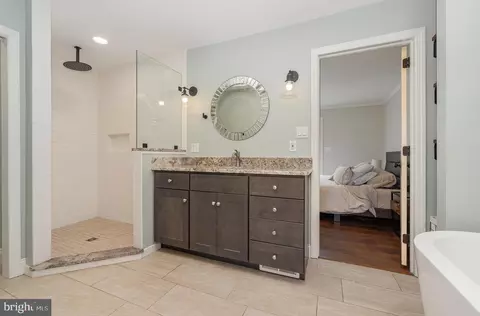 Bath - 310 Millway Rd, Lititz, PA 17543 photo 1 of 5