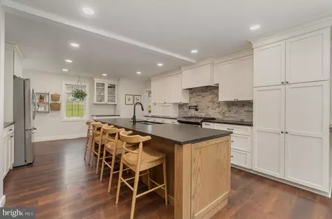 Kitchen - 310 Millway Rd, Lititz, PA 17543 photo 5 of 6
