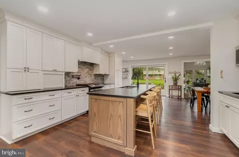 Kitchen - 310 Millway Rd, Lititz, PA 17543 photo 1 of 6