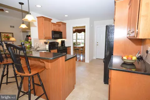 Kitchen - 12 Sensenich Dr, Lititz, PA 17543 photo 3 of 4