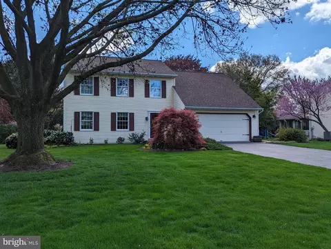 1336 Pennscott Dr, Landisville, PA 17538