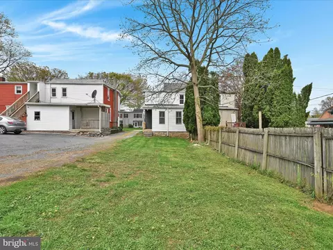 Exterior - 525 N Water St, Lititz, PA 17543 photo 11 of 12