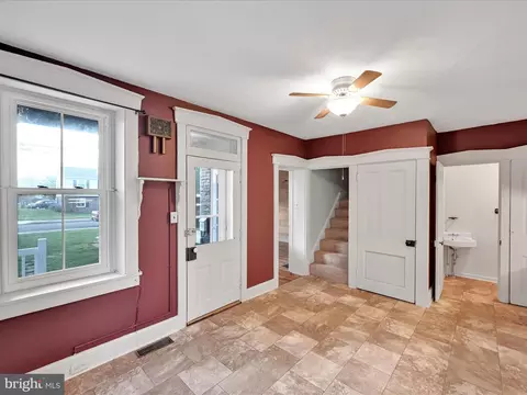 Bedroom - 525 N Water St, Lititz, PA 17543 photo 1 of 2