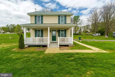 966 Valley Rd, Quarryville, PA 17566