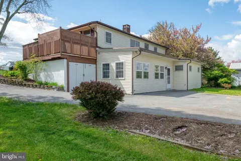 Exterior - 108 Snavely Mill Rd, Lititz, PA 17543 photo 7 of 12