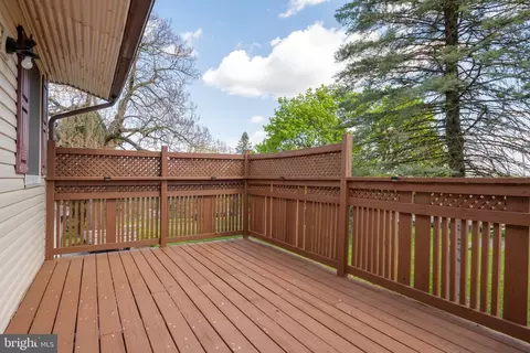 Exterior - 108 Snavely Mill Rd, Lititz, PA 17543 photo 6 of 12