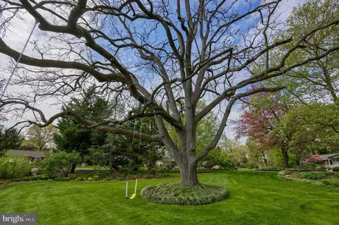 Exterior - 319 E Oregon Rd, Lititz, PA 17543 photo 9 of 21
