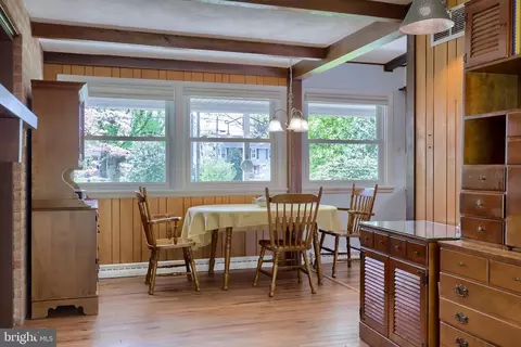 Dining - 319 E Oregon Rd, Lititz, PA 17543 photo 8 of 8