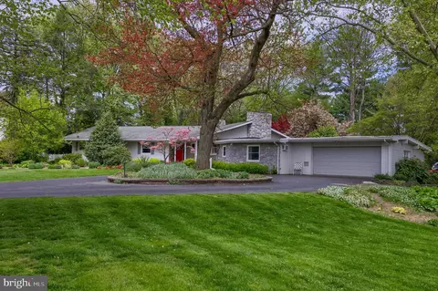 Exterior - 319 E Oregon Rd, Lititz, PA 17543 photo 20 of 21