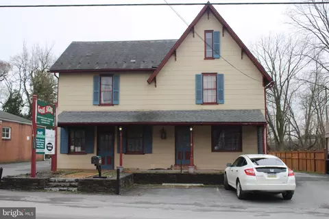 2688 Old Philadelphia Pike, Bird In Hand, PA 17505