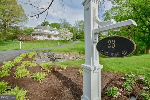 23 Silver Mine Rd, Conestoga, PA 17516