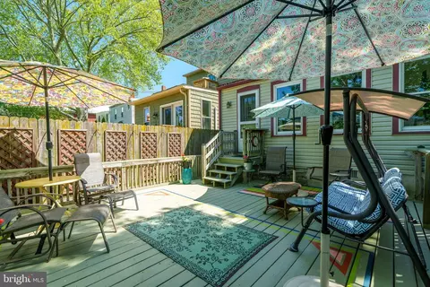 Exterior - 128 S Spruce St, Lititz, PA 17543 photo 7 of 14