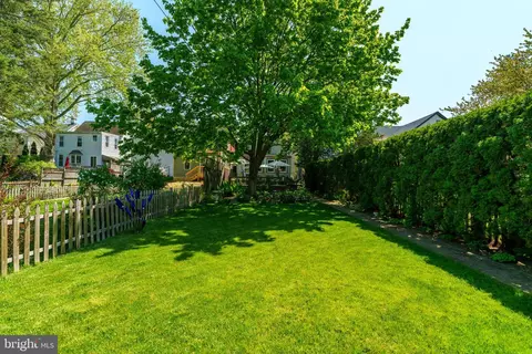 Exterior - 128 S Spruce St, Lititz, PA 17543 photo 14 of 14