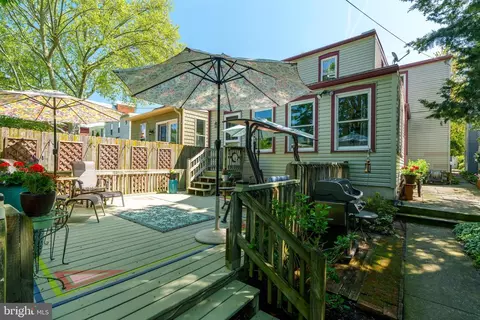 Exterior - 128 S Spruce St, Lititz, PA 17543 photo 10 of 14