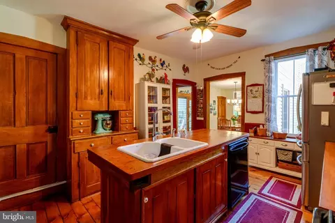 Kitchen - 128 S Spruce St, Lititz, PA 17543 photo 2 of 4