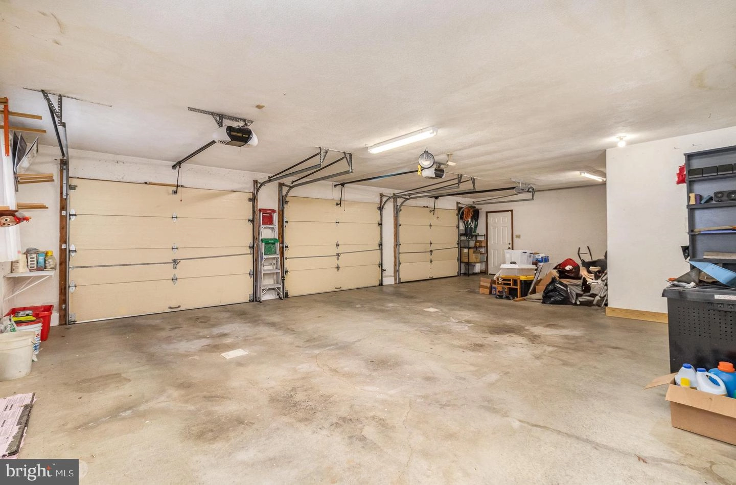 Exterior - 656 Quarry Rd, Lititz, PA 17543 photo 9 of 12