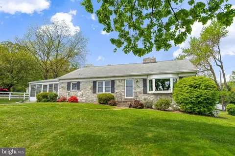 1618 Stony Battery Rd, Lancaster, PA 17601