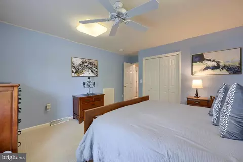 Bedroom - 367 Portland Pl, Lititz, PA 17543 photo 4 of 7