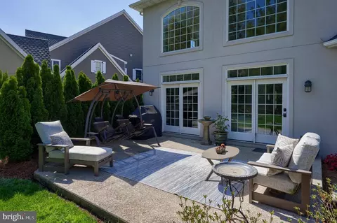 Exterior - 663 Goose Neck Dr, Lititz, PA 17543 photo 2 of 7