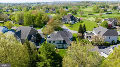 View/Area - 663 Goose Neck Dr, Lititz, PA 17543 photo 3 of 9