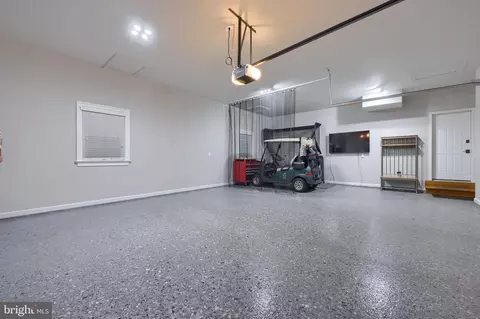 Entry Way - 663 Goose Neck Dr, Lititz, PA 17543 photo 10 of 11