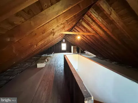 Entry Way - 224 Noble St, Lititz, PA 17543 photo 4 of 4