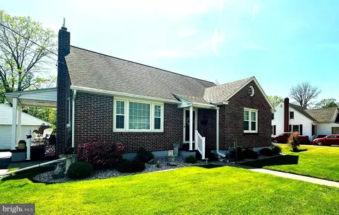 224 Noble St, Lititz, PA 17543