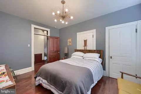 Bedroom - 2404 Lititz Pike, Lancaster, PA 17601 photo 2 of 9