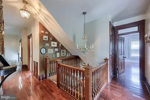 Entry Way - 2404 Lititz Pike, Lancaster, PA 17601 photo 9 of 9