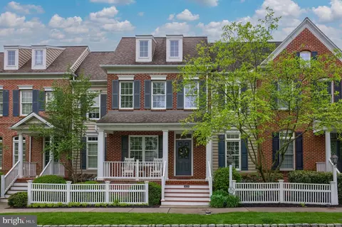 1439 Hammock Way, Lancaster, PA 17601