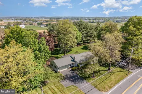 609 W Orange St, Lititz, PA 17543 photo 31
