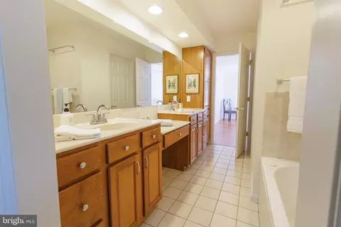 666 Laurel Ave, Lititz, PA 17543 photo 25