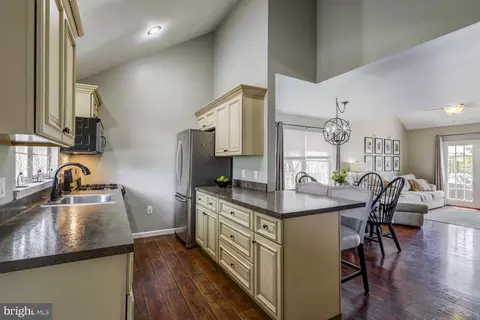 310 Red Cedar Ln, Marietta, PA 17547