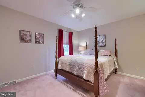 Bedroom - 622 Woodcrest Ave, Lititz, PA 17543 photo 4 of 6