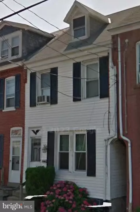 652 Hebrank St, Lancaster, PA 17603