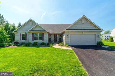 321 Slate Ln, Quarryville, PA 17566