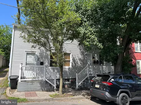 36 N 38 N Mary St, Lancaster, PA 17603