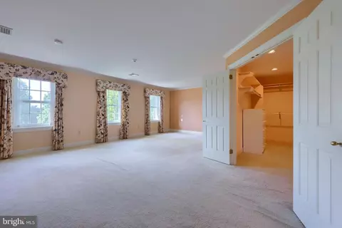 Bedroom - 590 Stonehenge Dr, Lititz, PA 17543 photo 2 of 6