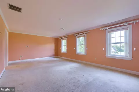Bedroom - 590 Stonehenge Dr, Lititz, PA 17543 photo 4 of 6