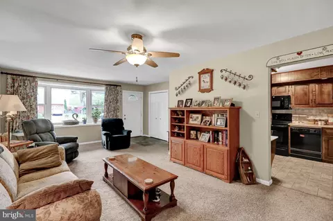 Other - 212 N Elm St, Lititz, PA 17543 photo 3 of 18