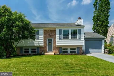 257 Pulte Rd, Lancaster, PA 17601