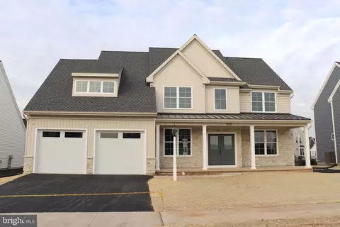 1020 Strafford Pl #83, Lancaster, PA 17601