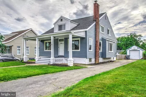 18 Harvard Ave, Lancaster, PA 17603