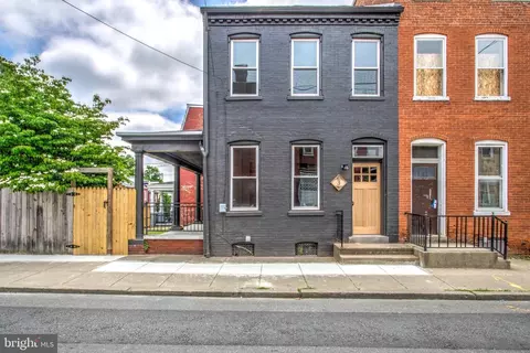 3 Locust St, Lancaster, PA 17602