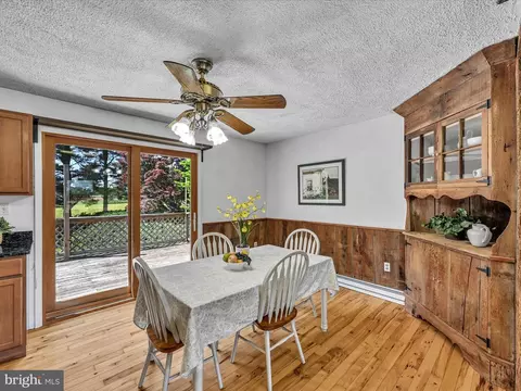 Dining - 5 Buch Mill Rd, Lititz, PA 17543 photo 3 of 3