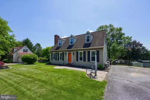 358 Delp Rd, Lancaster, PA 17601
