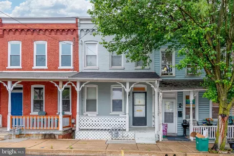 991 Clark St, Lancaster, PA 17602